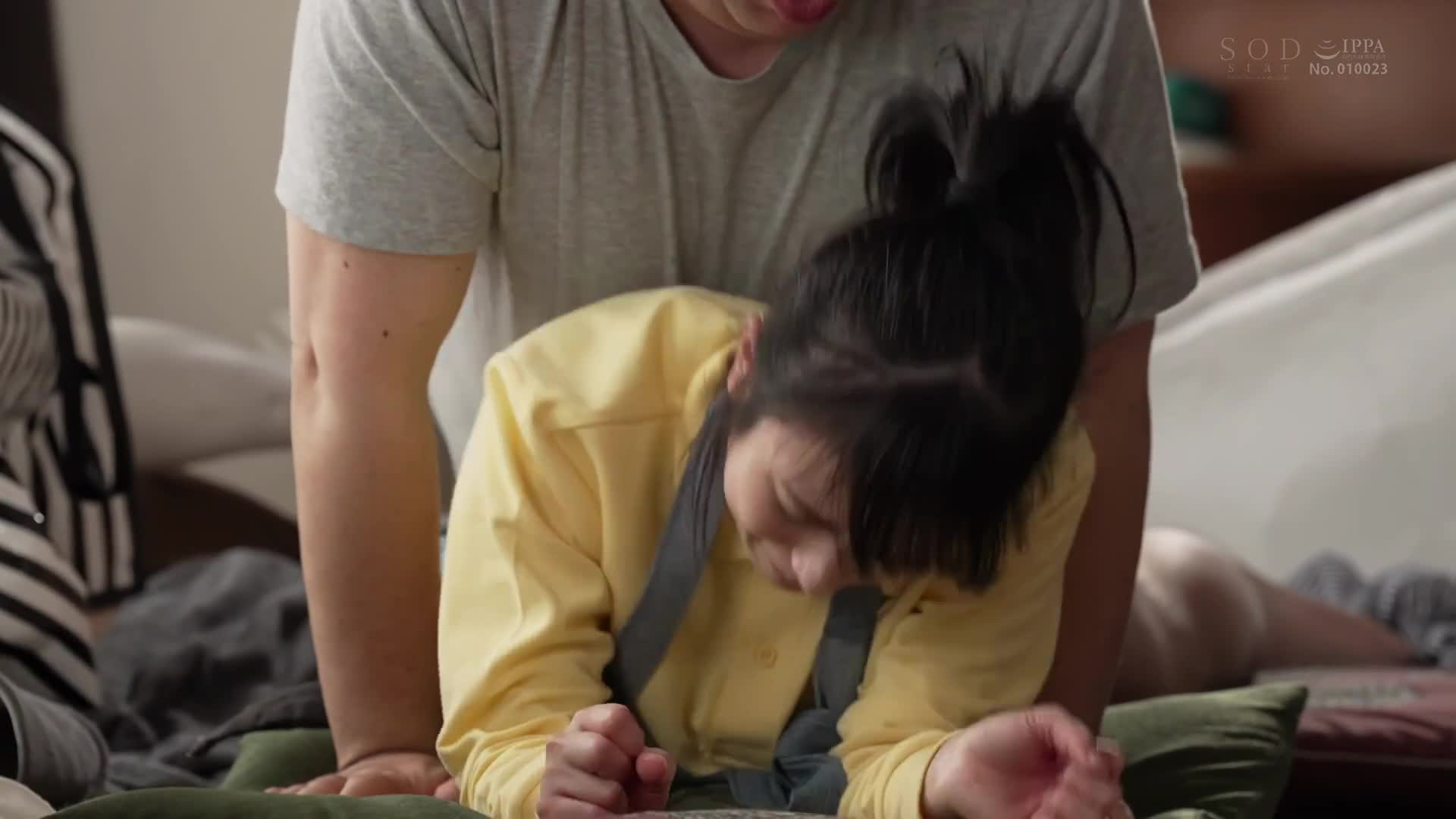 溫柔的美乳人妻在滿是垃圾的房間裡幫我處理性慾 小湊四葉 - AV大平台 - 中文字幕，成人影片，AV，國產，線上看