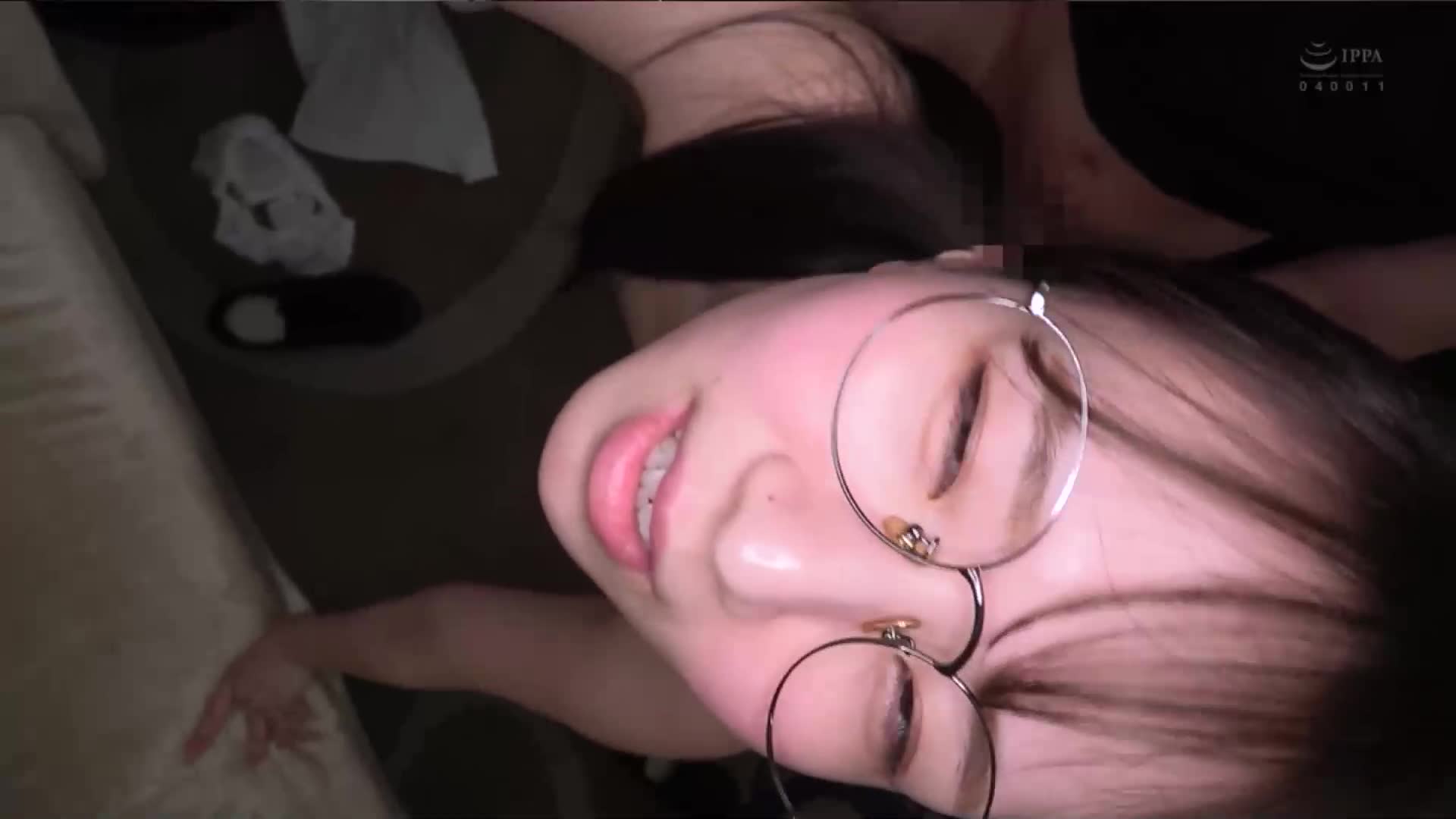 「我等不及要這麼做了...」這個沮喪、憂鬱的女孩說道，但是當我邀請她進行一段時間以來的第一次性愛時，她的慾望被點燃了。 &lt;同人誌藝人&gt; Sumire-san [飯店 POV 通姦約會] Sumire Hoshino - AV大平台 - 中文字幕，成人影片，AV，國產，線上看