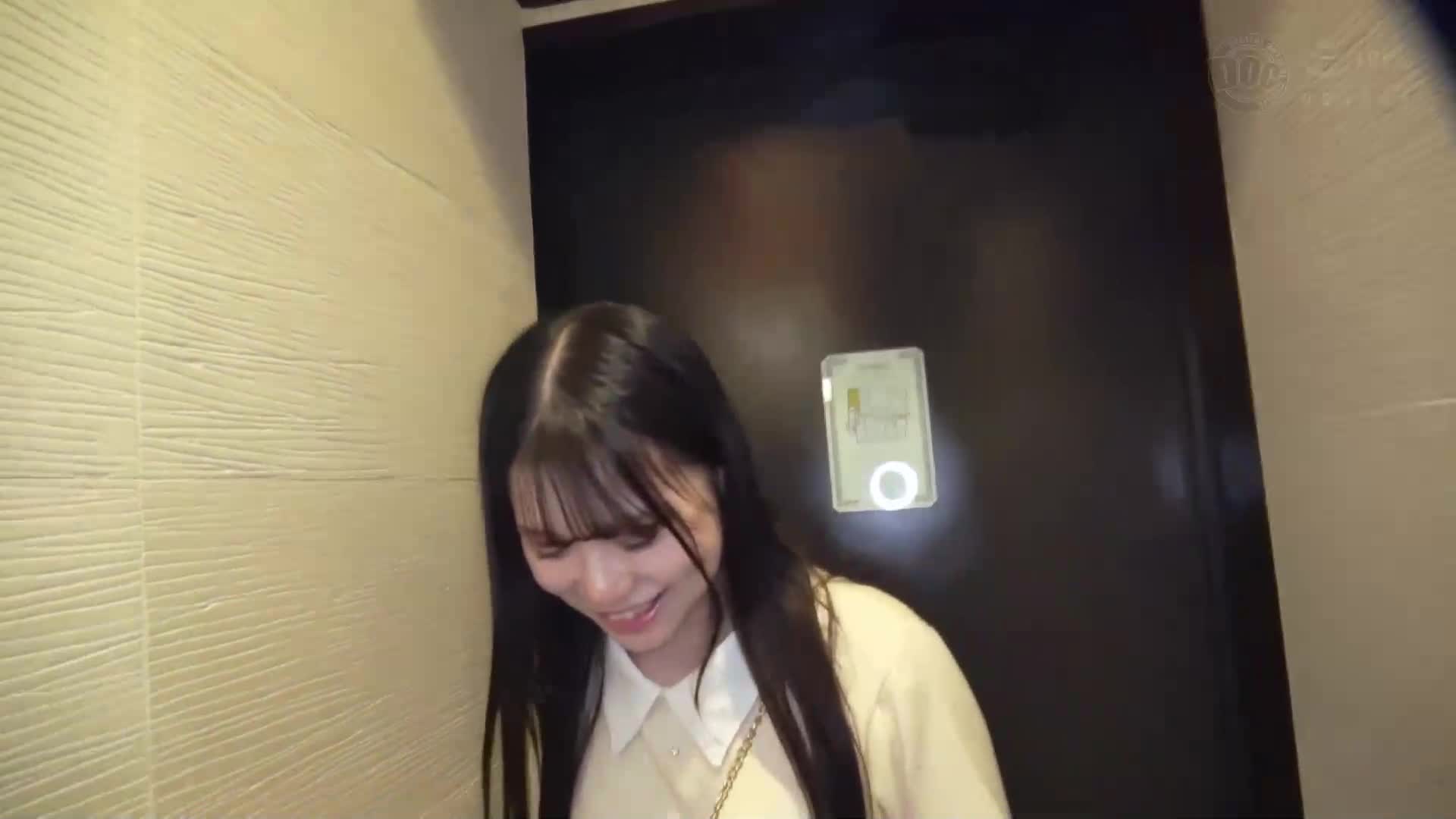 戶外被放入震動棒，反應劇烈的隱藏淫蕩大學生×玩具&amp;角色扮演滿載的自拍性愛→連續中出【麗娜(大學生)】 - AV大平台 - 中文字幕，成人影片，AV，國產，線上看