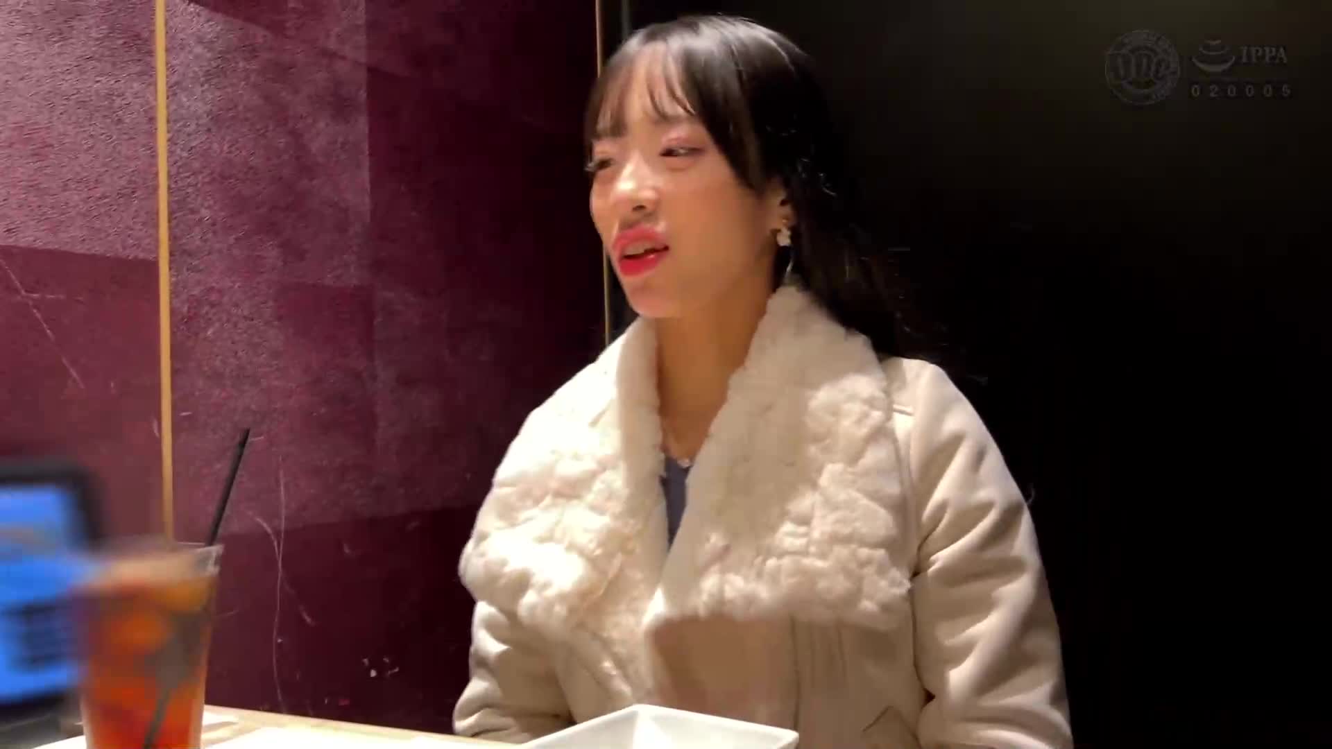 【模特系美女JD直播主】以誘人的角色扮演舞蹈在錦糸町掀起熱潮的老闆登場！冷靜的美人，但喝醉後性慾大爆發！纖細結實的美麗身材！從纖腰到大屁股都太過火辣！擺動屁股肉的臀部運動和陰道壓力造就了兩次中出的高潮！ 【生交T☆kTok】【音仔】 - AV大平台 - 中文字幕，成人影片，AV，國產，線上看