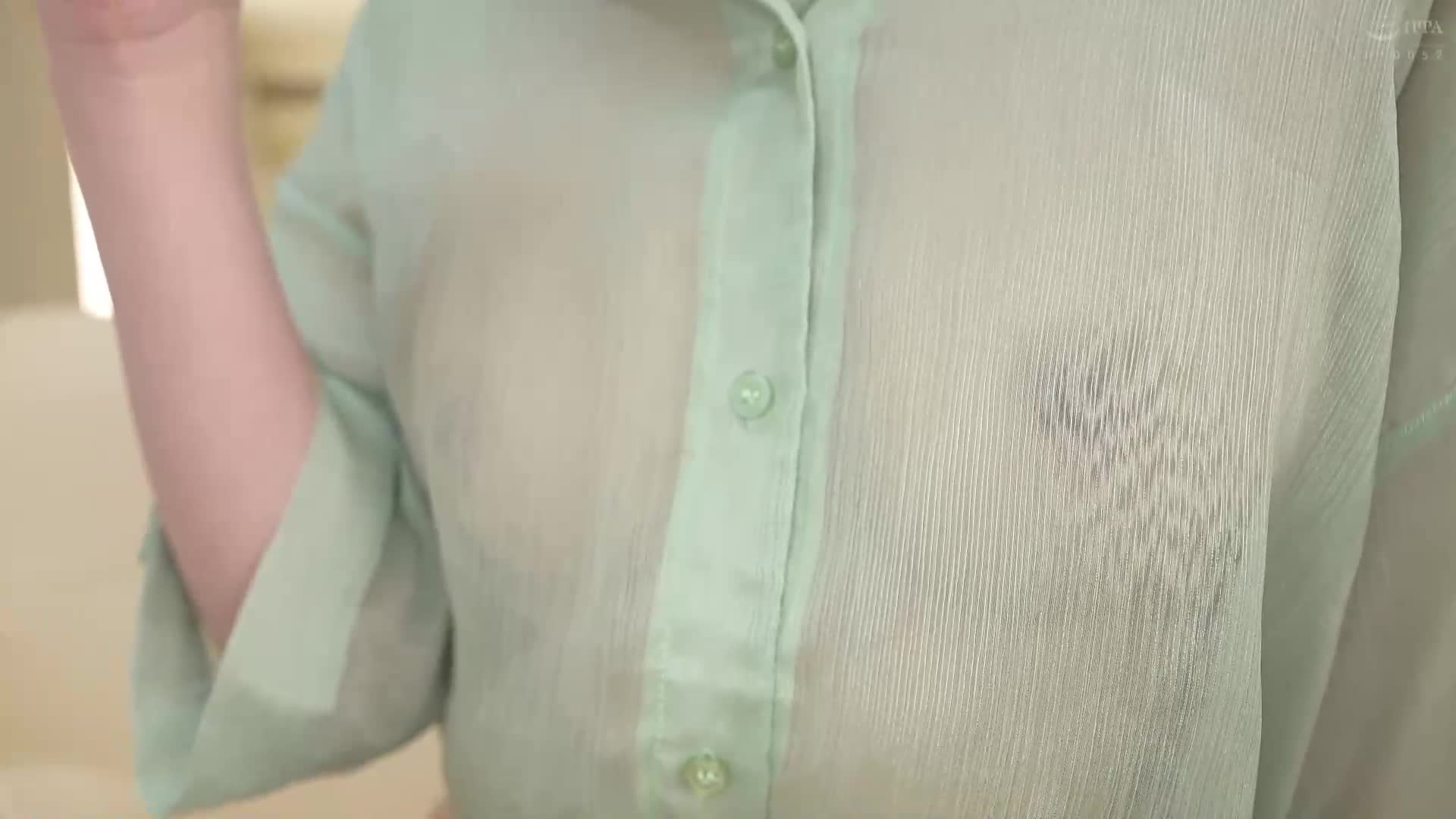 男人買到可以透視衣服的藥物，偷走上司的妻子 雙葉麗奈 - AV大平台 - 中文字幕，成人影片，AV，國產，線上看