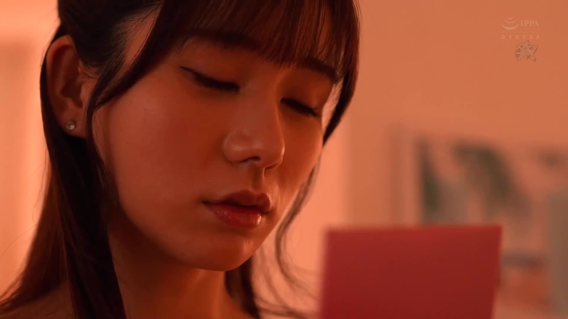 每天都被訓練師用強烈的後庭運動搞得無法自拔，並沉溺於被侵犯的巨乳妻子 五日市芽依 - AV大平台 - 中文字幕，成人影片，AV，國產，線上看