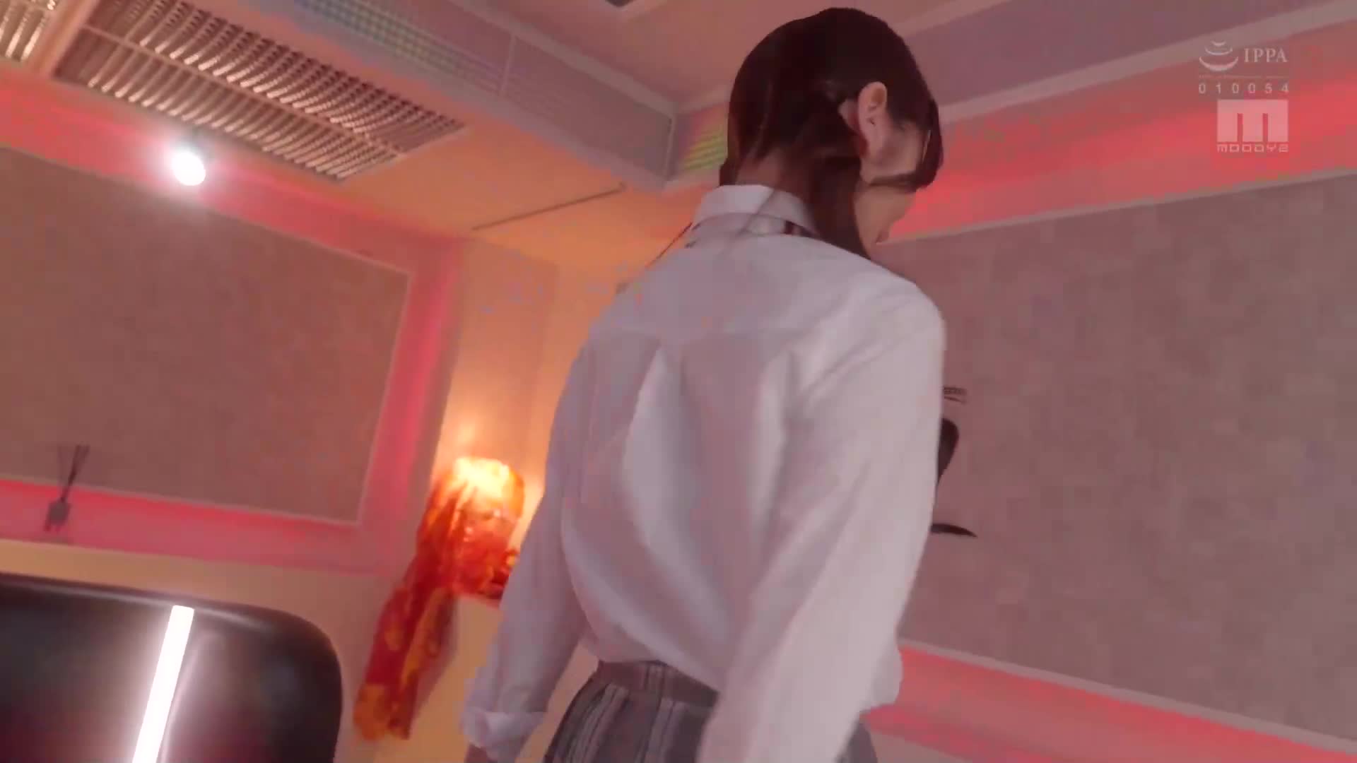 美腿長身的膝上襪美女，從迷人的缝隙中展現誘人的美鮑，提供熱情的中出式風俗服務，這就是森日向子。 - AV大平台 - 中文字幕，成人影片，AV，國產，線上看