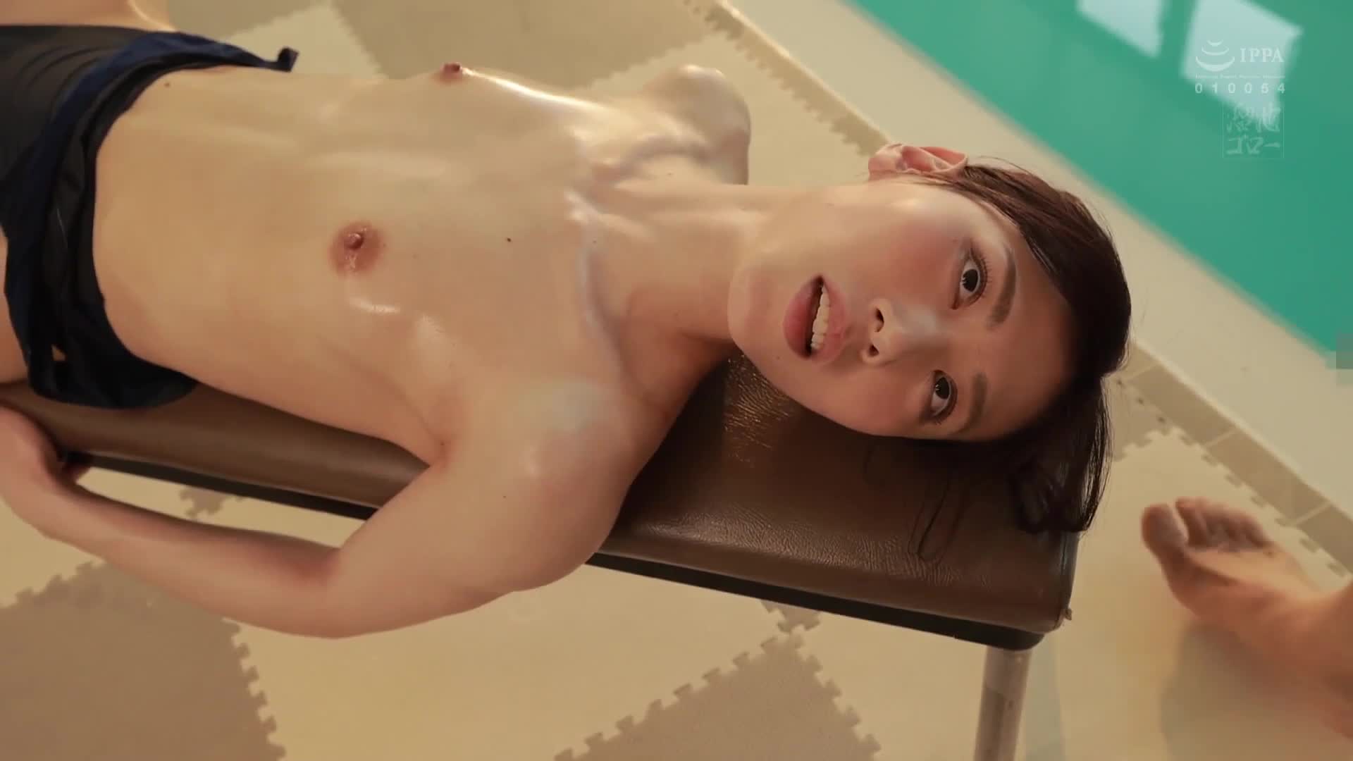 一位患有产后多汗症的人妻被下了春药，痉挛着达到无限次高潮！私人教练NTR 相葉美沙子 - AV大平台 - 中文字幕，成人影片，AV，國產，線上看