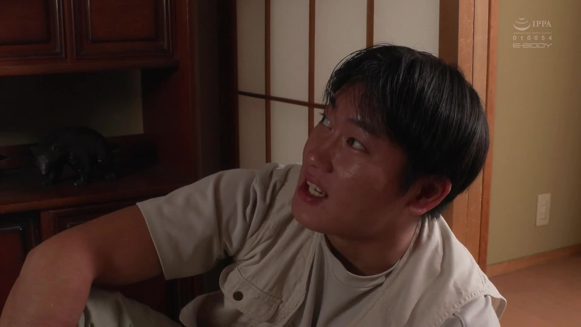 夫旁觀下用陌生男根擺動火箭乳的美人妻是回報代替的方便肉便器 宮本留衣 - AV大平台 - 中文字幕，成人影片，AV，國產，線上看