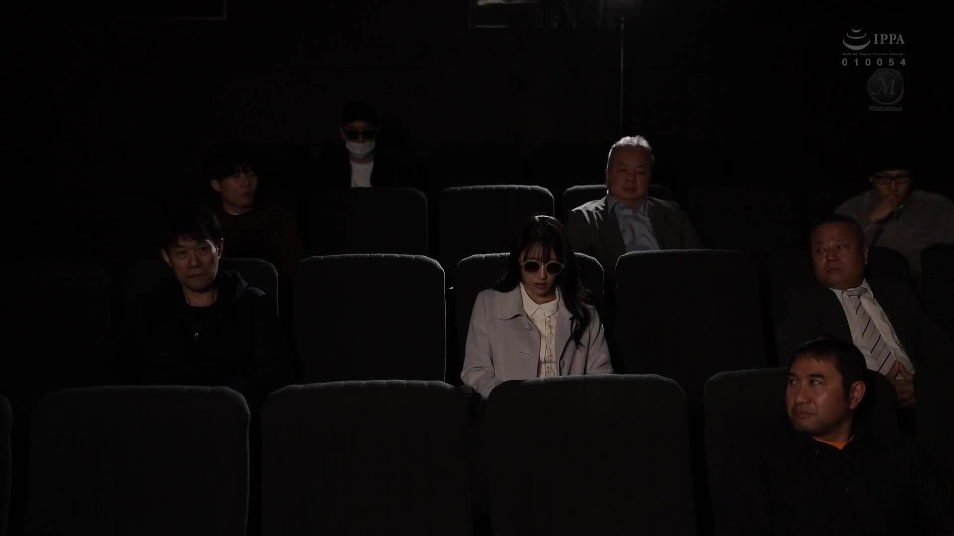 背德的誘姦劇場 我被低俗男人醜陋的肉棒玷污的貞潔妻子。竹內有紀 - AV大平台 - 中文字幕，成人影片，AV，國產，線上看