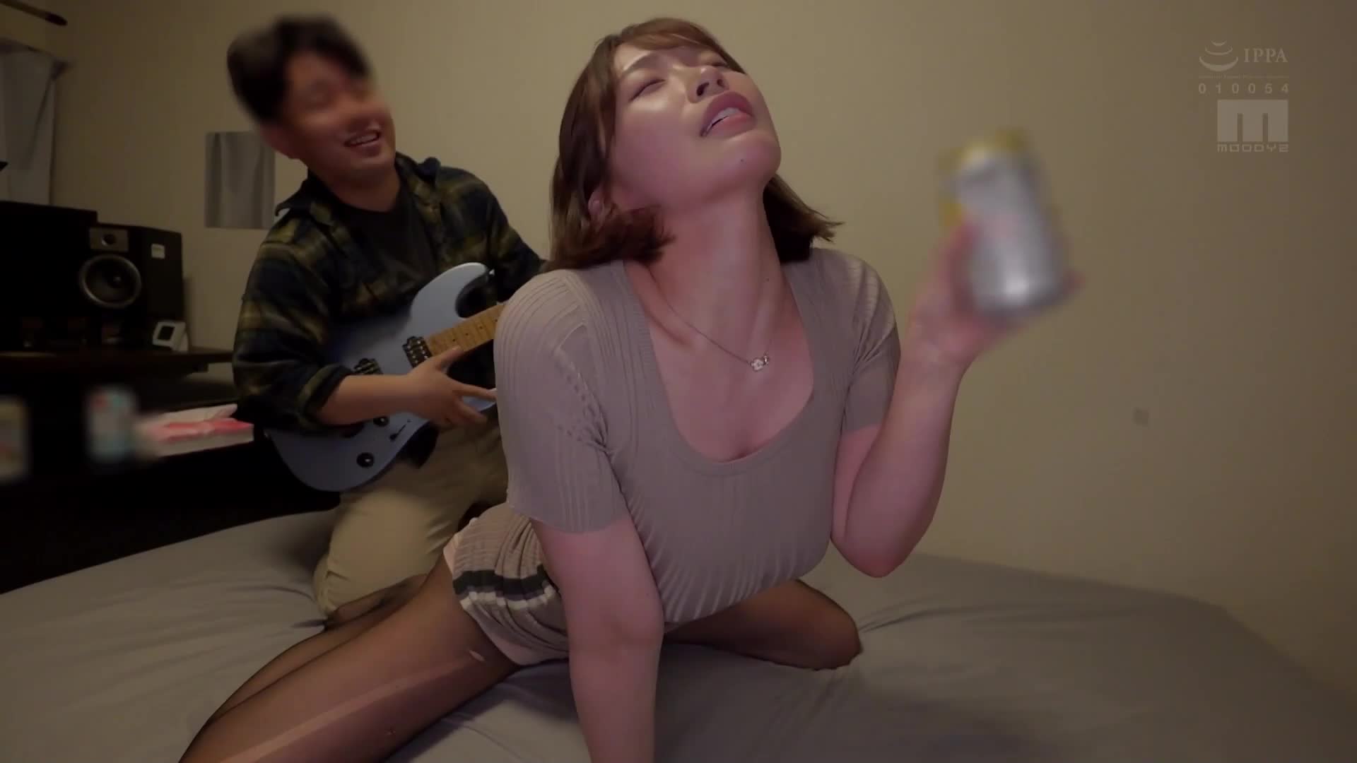 微醺的和風花街巡遊，對著虐待狂御宅男展開痴女攻勢！直到滿足為止，不放你回去。一邊喝酒一邊立即插入密切接觸25次 美園和花 - AV大平台 - 中文字幕，成人影片，AV，國產，線上看