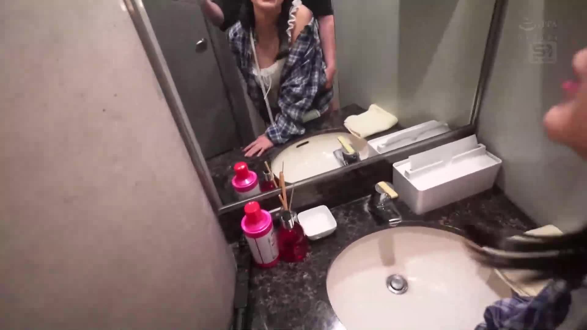 這裡做這個？暗藏的變態性感覺真刺激！完全密切追蹤私人生活！隨時隨地突然直接進入大高潮！前所未聞的驚喜AV紀錄片。浅野心 - AV大平台 - 中文字幕，成人影片，AV，國產，線上看