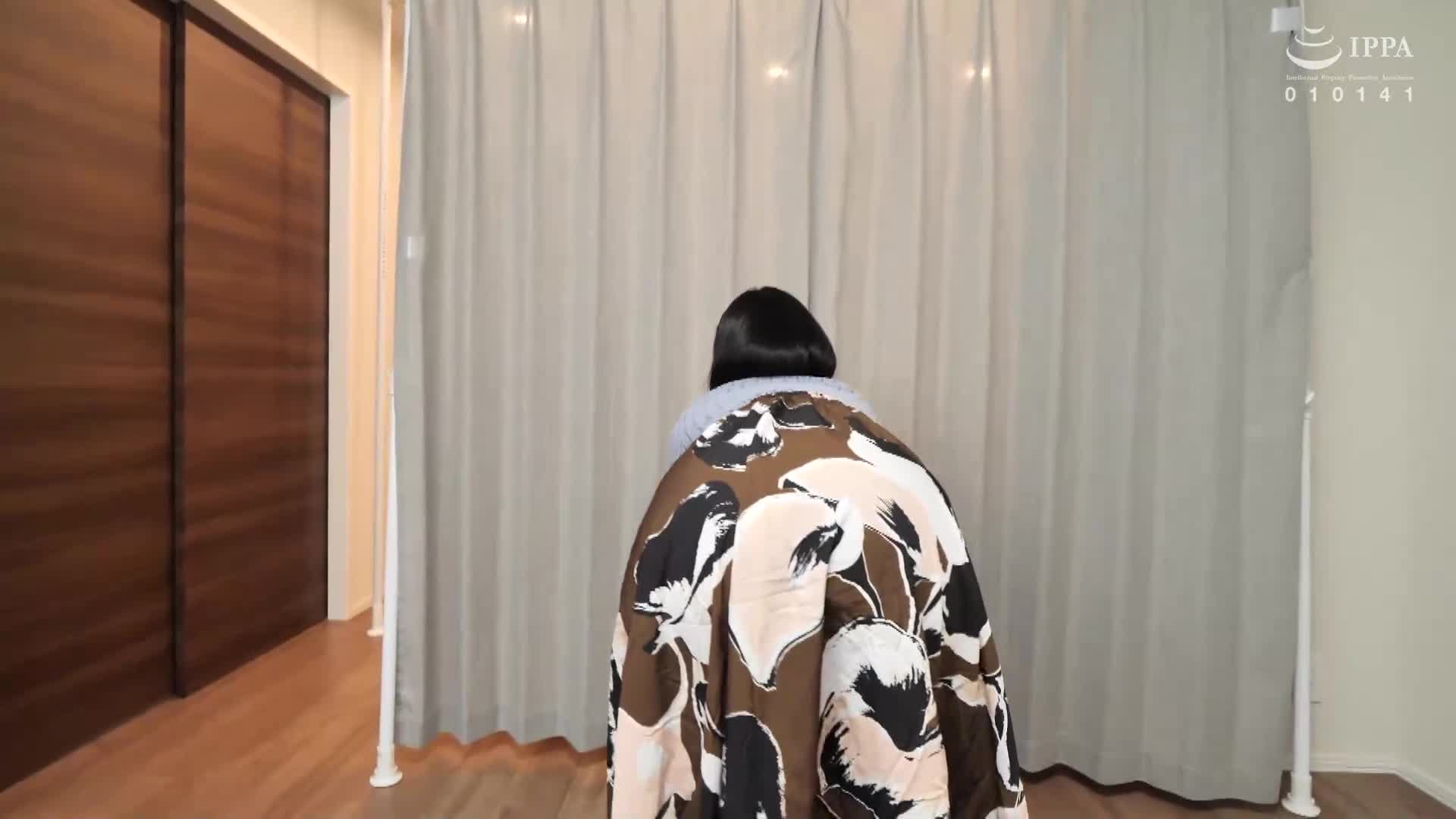 素人第一次在相機前脫下巨乳妻的完全裸體相冊 15人4小時 - AV大平台 - 中文字幕，成人影片，AV，國產，線上看