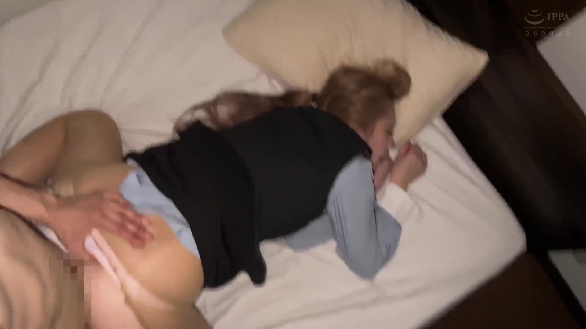 手機店店員狩獵3 - AV大平台 - 中文字幕，成人影片，AV，國產，線上看