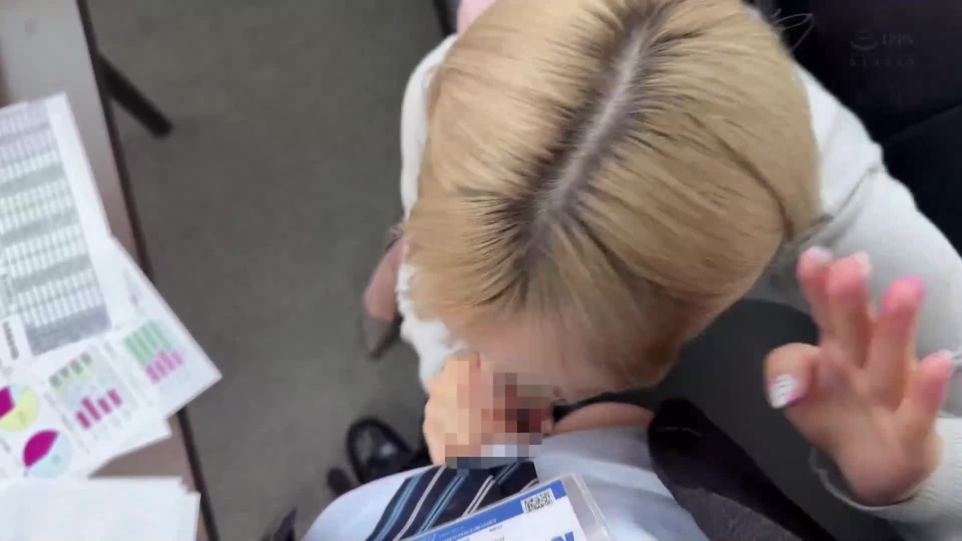 我會幫你舔一下，所以假裝成戀人吧！為了讓囉嗦的父母安心，我成為了超可愛的同期女生的一日男友。百永紗里奈 - AV大平台 - 中文字幕，成人影片，AV，國產，線上看