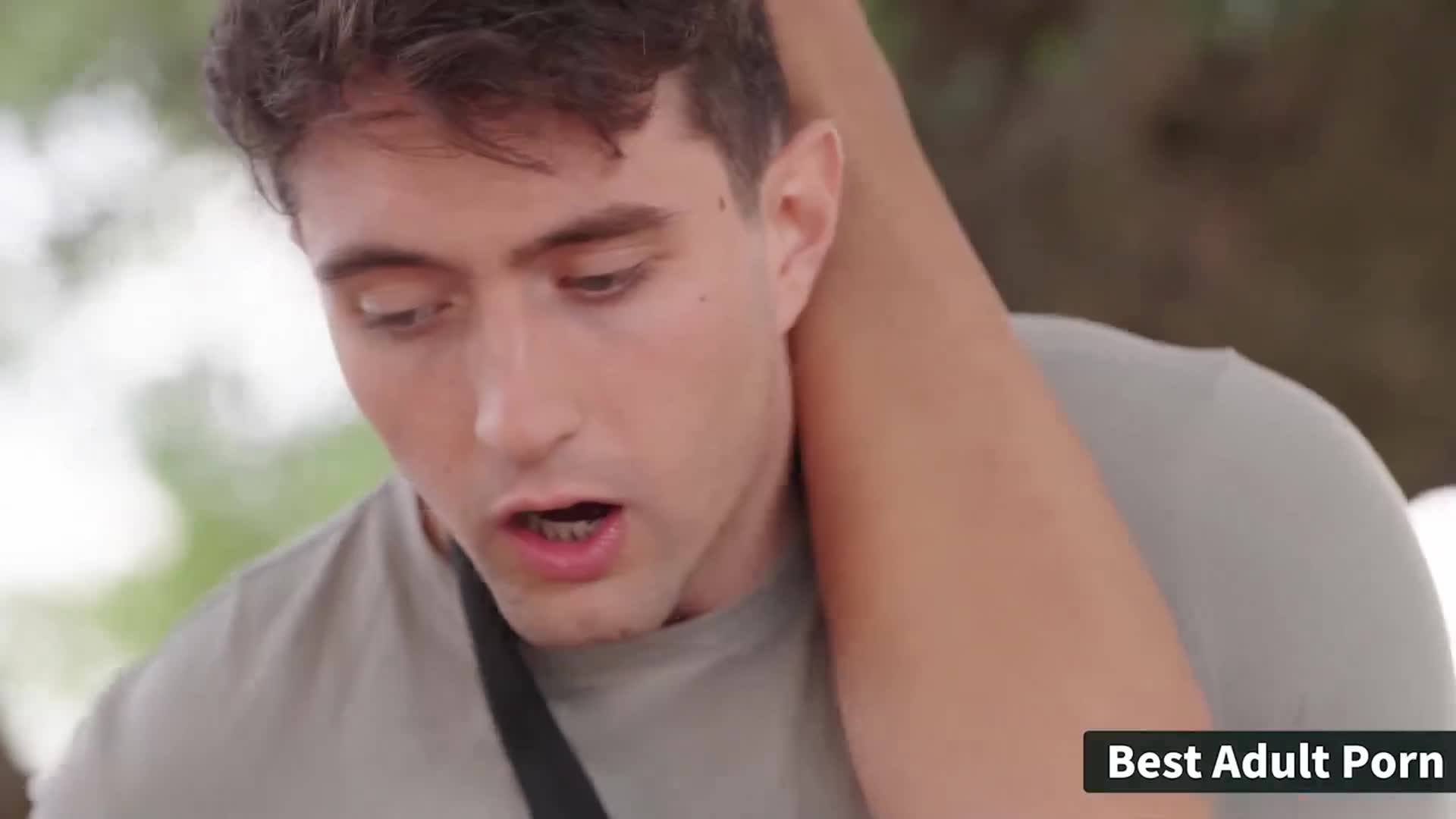 被妻子發現偷賣大香腸 - AV大平台 - 中文字幕，成人影片，AV，國產，線上看