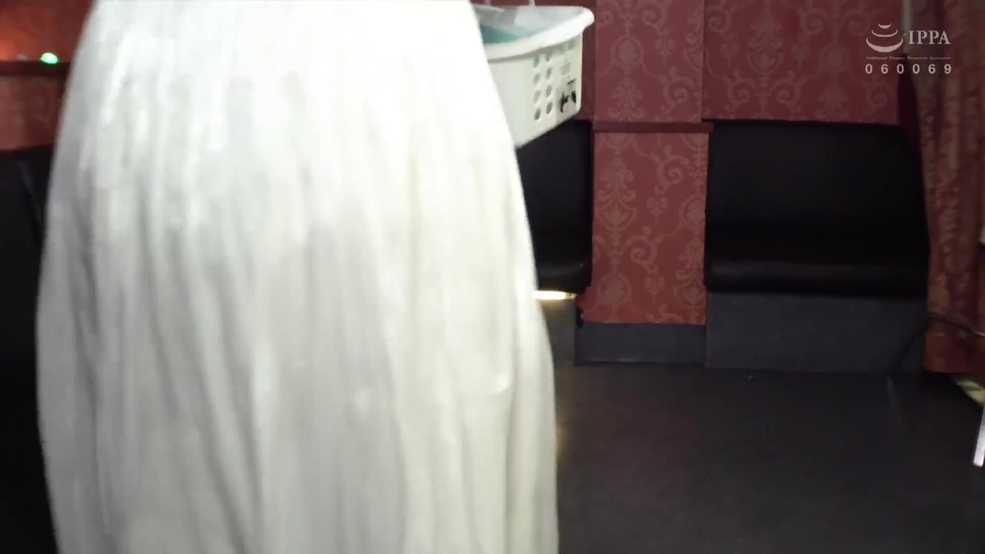 [AI解碼版]「長裙愛好者聚集的打手槍按摩店」 想要在裙子上射精！ 霞小姐 小野寺霞 - AV大平台 - 中文字幕，成人影片，AV，國產，線上看