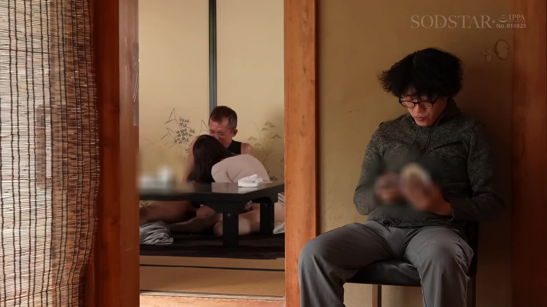 [AI解碼版]妻子媳婦搬回老家，竟是全家父親癖好的性慾中心，偷偷和家人發生性關係的超強人妻，帶來一場家族惡戰！唯井真尋 - AV大平台 - 中文字幕，成人影片，AV，國產，線上看