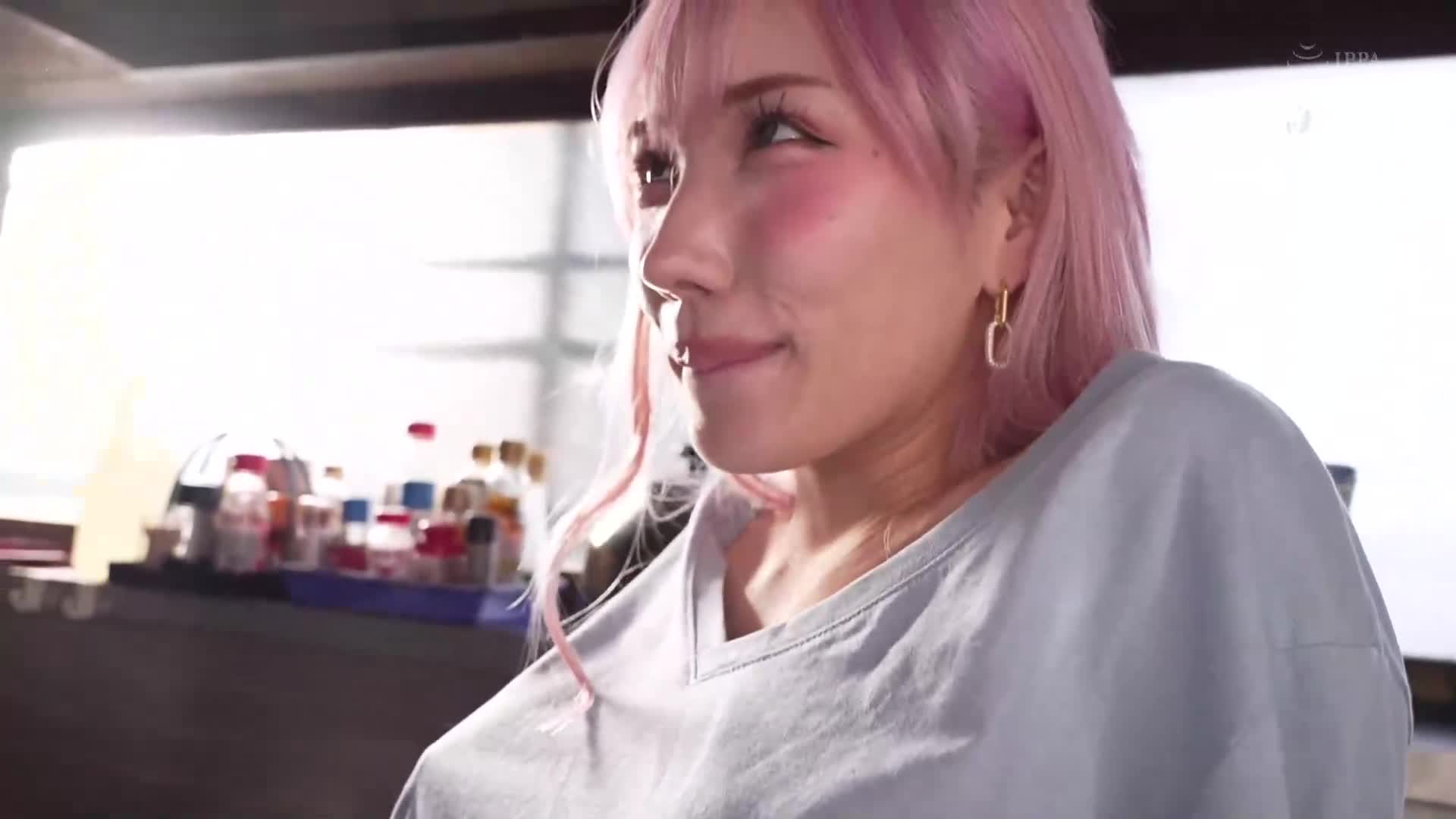 「讓我練習性愛嗎！？」自信十足的幼馴染莫卡只帶了一個保險套，卻提出了令人意外的要求。比我想像中更巨乳的莫卡身體淫蕩而迷人，初次性愛讓我迷戀不已，對未成熟的身體進行連續三天三夜的中出性愛10次。春陽萌花 - AV大平台 - 中文字幕，成人影片，AV，國產，線上看