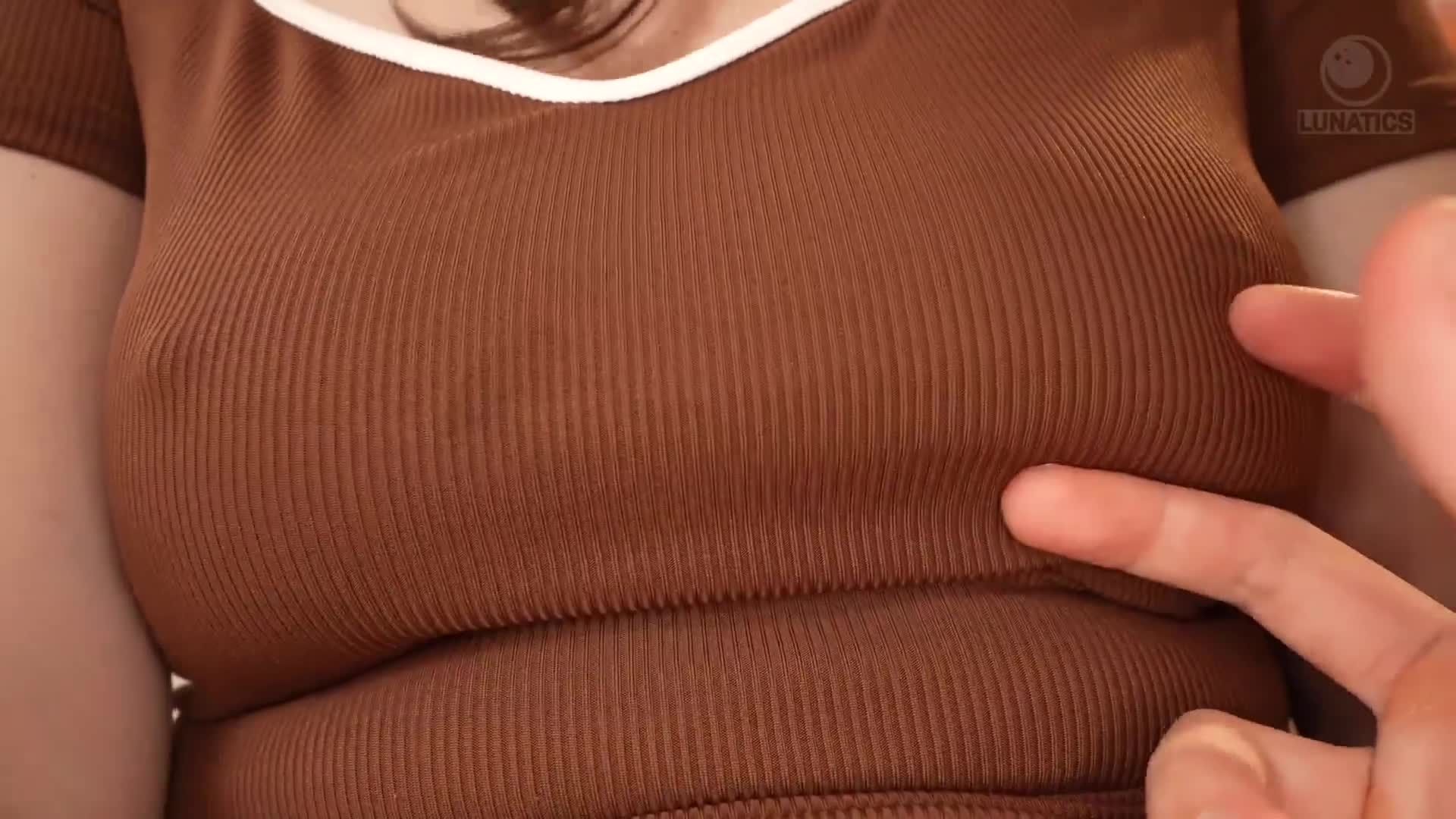 高挑巨乳叔母藏不住的雌性費洛蒙讓我忍不住鑽進長裙裡舔內褲讓她失禁高潮！害羞敏感性慾滿滿的小穴被年輕雞巴猛抽猛插連射內射不停。 葉山小百合 - AV大平台 - 中文字幕，成人影片，AV，國產，線上看