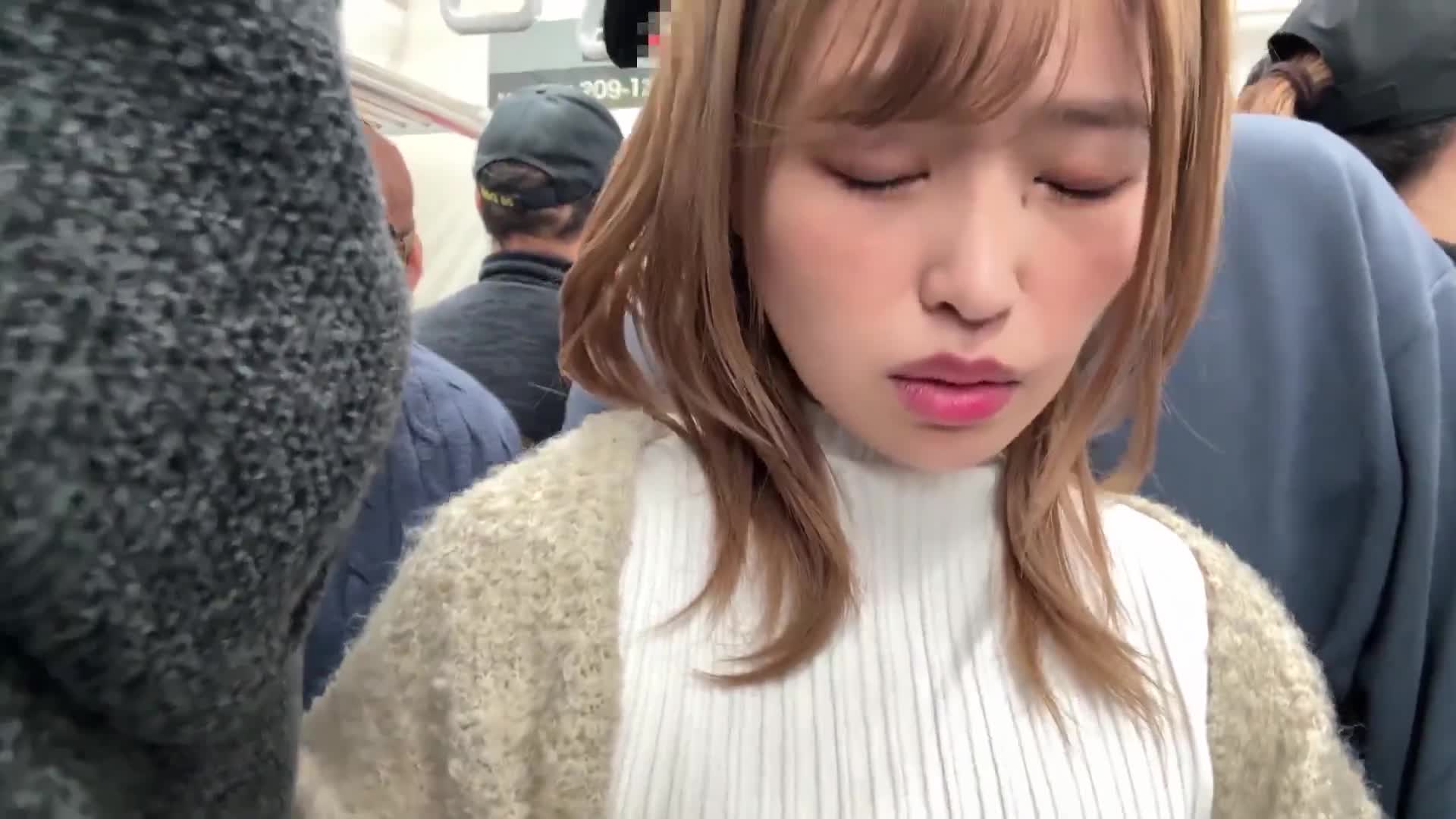 攝影時遭到搶奪相機並遭到集團●●的愚蠢無內衣直播女 主角與男朋友非法侵入廢棄倉庫的愚蠢無內衣女郎主播 北城希 - AV大平台 - 中文字幕，成人影片，AV，國產，線上看